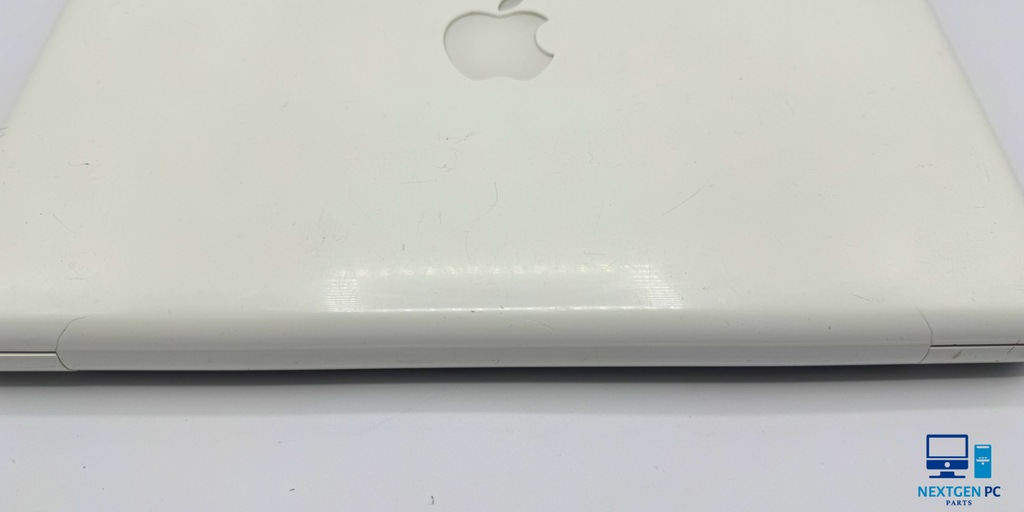 Apple Macbook A1342 13” Mid 2010 250GB 4GB RAM w/ macOS 10.13 High Sierra