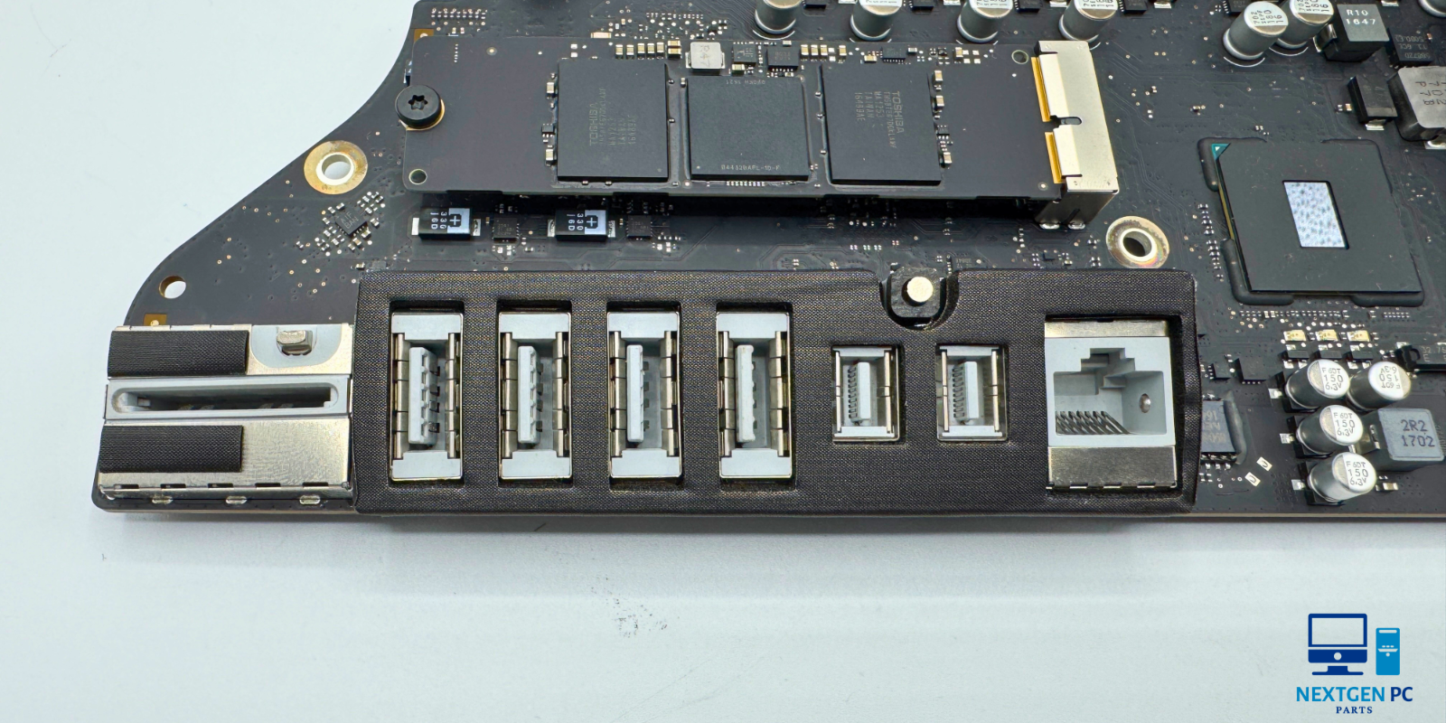 iMac 27 A1419 2015 Logic Board i7 4.0GHz R9 M390 2GB 820-00292-A 32GB SSD