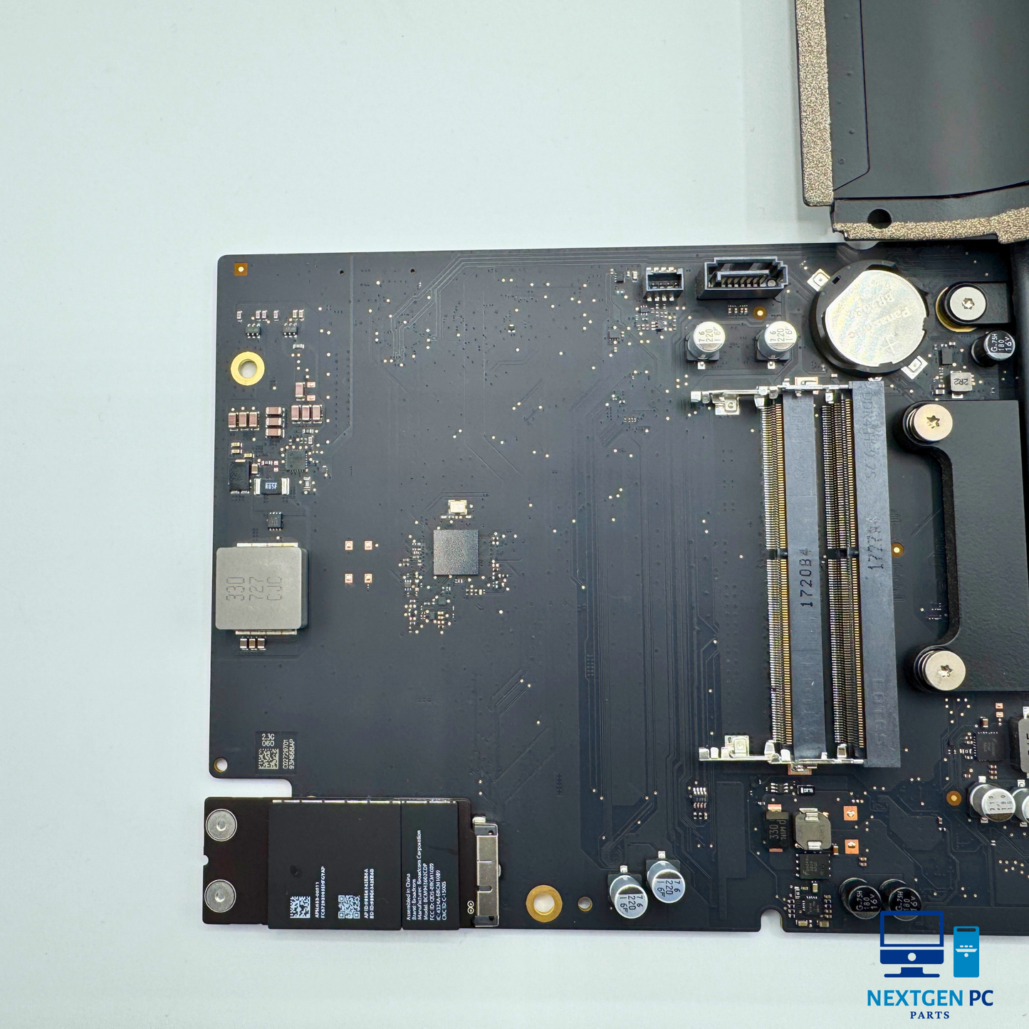 Apple iMac 21.5" A1418 Mid 2017 i5-7360U 2.3GHz Iris 640 Logic Board 820-00629-A