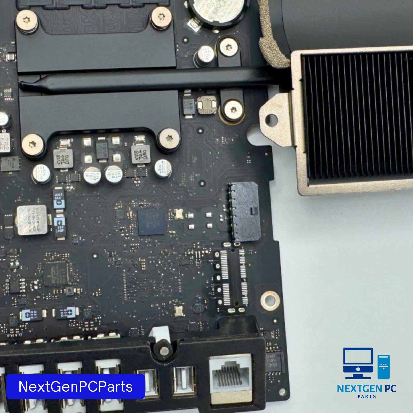 Apple iMac 21.5" A1418 Late 2015 1.6GHz i5 8GB Logic Board 820-00430-A